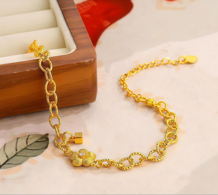 LILY 14K Gold Plated Lucky Luxury Bracelet — Women's Daily Jewelry