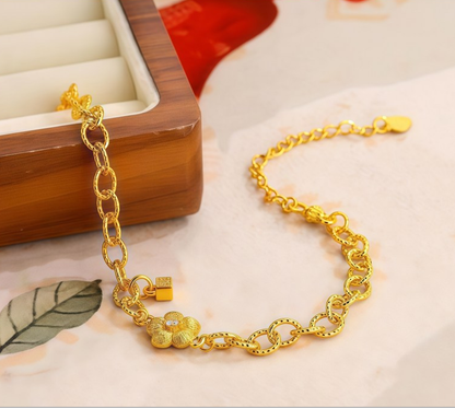14K Gold Plated Lucky Bracelet — Luxury Women&