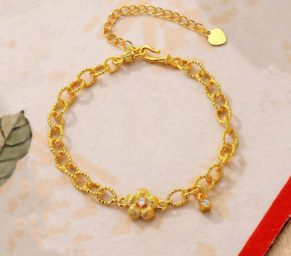 14K Gold Plated Lucky Bracelet — Luxury Women&