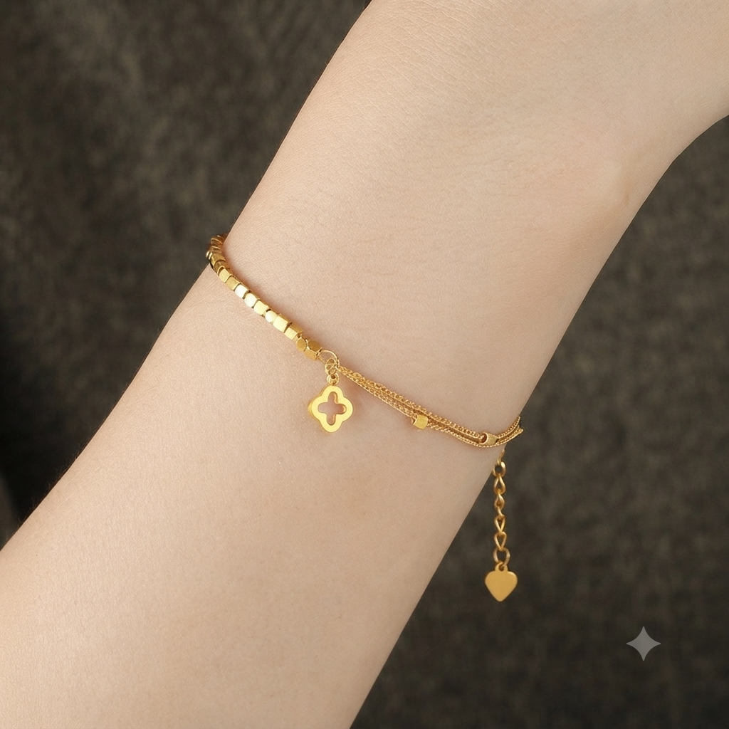 LILY 18K Gold Plated Horseshoe Bracelet — Lucky Charm Women's Daily Jewelry